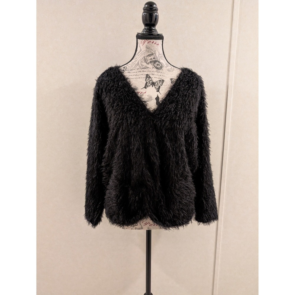 Jennifer Lopez Black Eyelash Knit Sweater Fuzzy V Neck Soft Cozy Women's Large